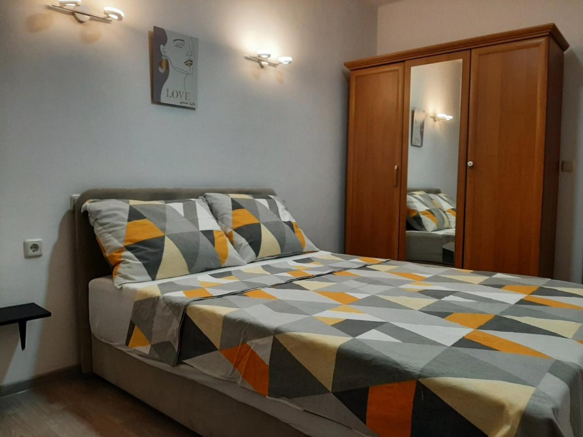 Apartmani Bulajic Кърк Екстериор снимка