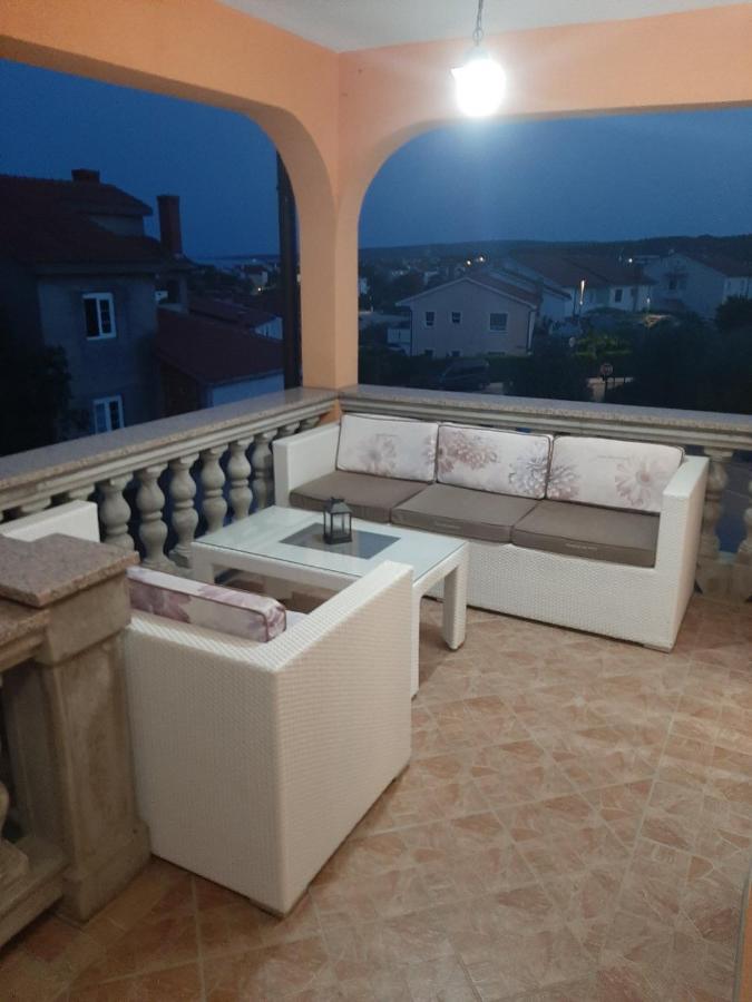 Apartmani Bulajic Кърк Екстериор снимка
