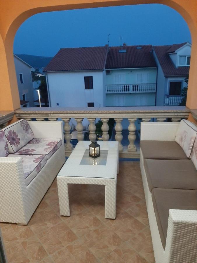 Apartmani Bulajic Кърк Екстериор снимка