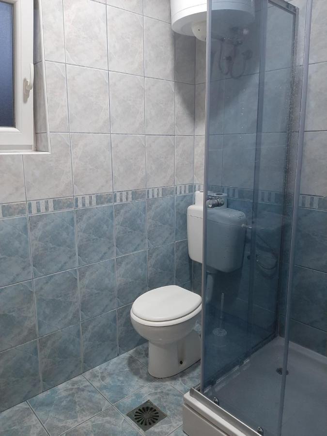 Apartmani Bulajic Кърк Екстериор снимка